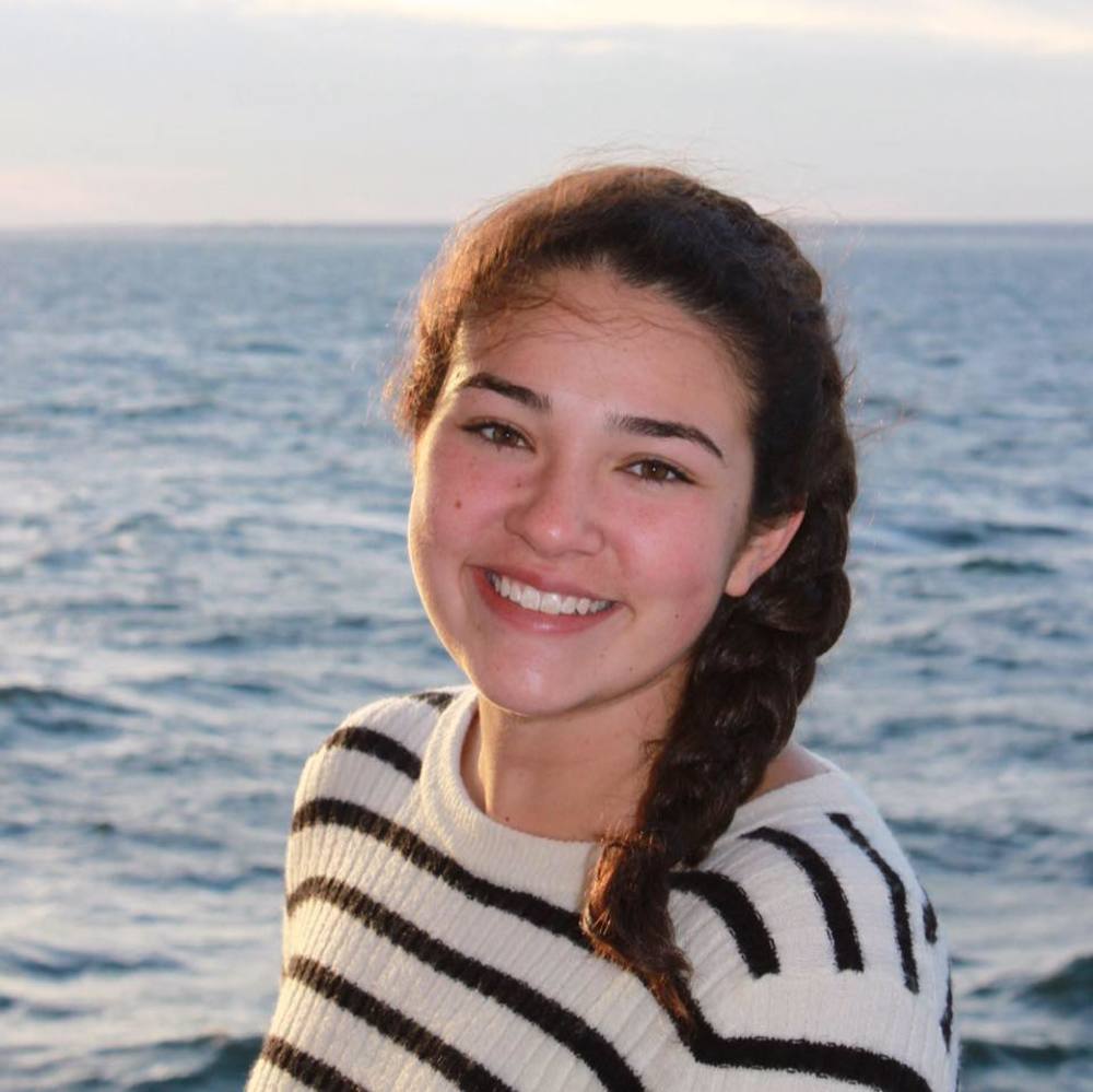 Meet your Posher, Alli